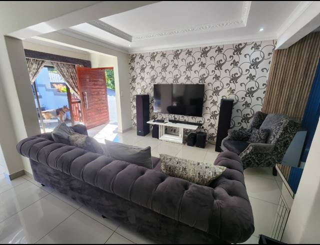 3 BEDROOM HOUSE FOR SALE IN WESTVILLE